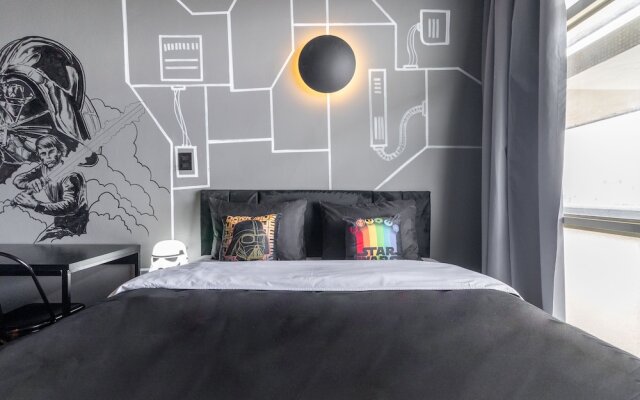 Akile Homes experiences Geek