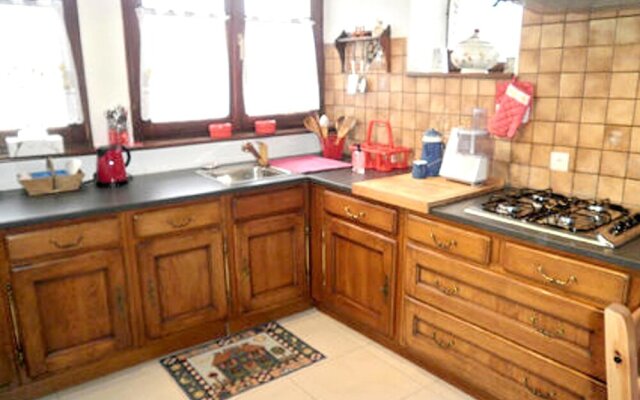 House With 2 Bedrooms in Haspelschiedt, With Enclosed Garden and Wifi