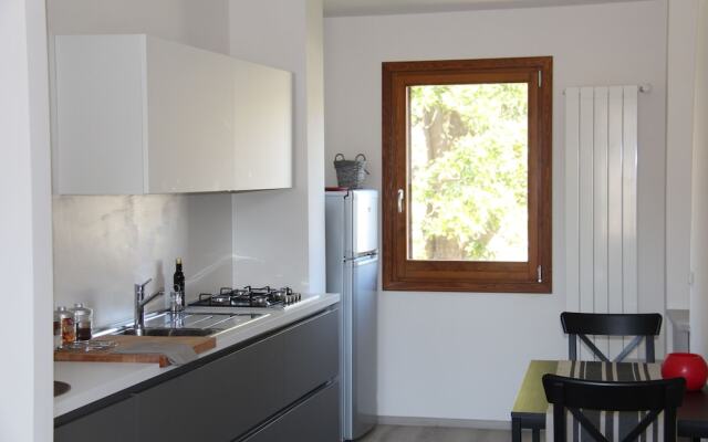 The Window on the Cathedral - Studio Apartment