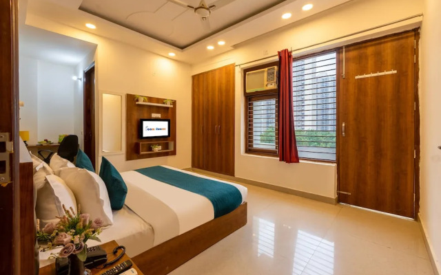 Hotel the classic inn noida sec 70