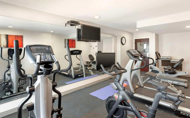 Best Western Plus Fairfield Hotel