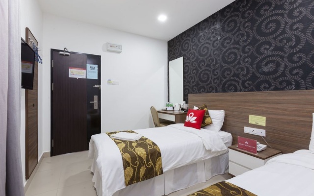 ZEN Rooms Near SALAM Hospital – Guest Rooms – Shah Alam