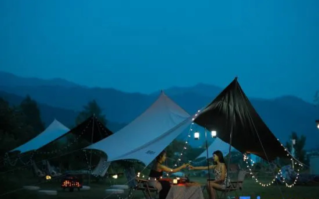 Yilong An'yun Hongcun  Wild Luxury Resort