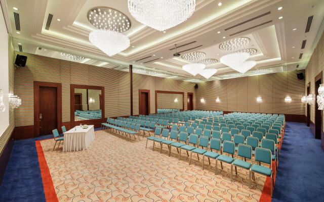Tui Blue Side- All Inclusive