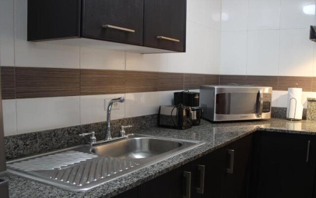 Aparthotel Sevilla Suites
