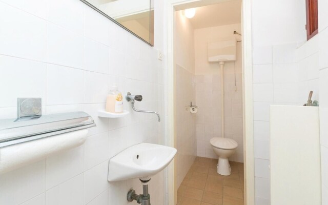 Nice Home in Preko With Wifi and 2 Bedrooms