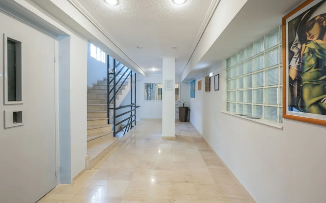 Glyfada Luxury Design Penthouse With Prive Terrace