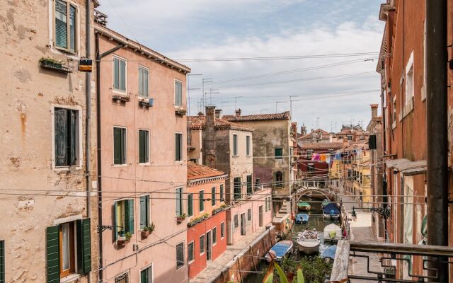 The Venetian Canal View