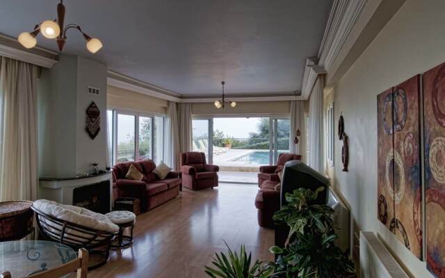 Villa Hillcrest by Amy Villas