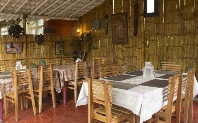 Forest Hills Farm and Guesthouse