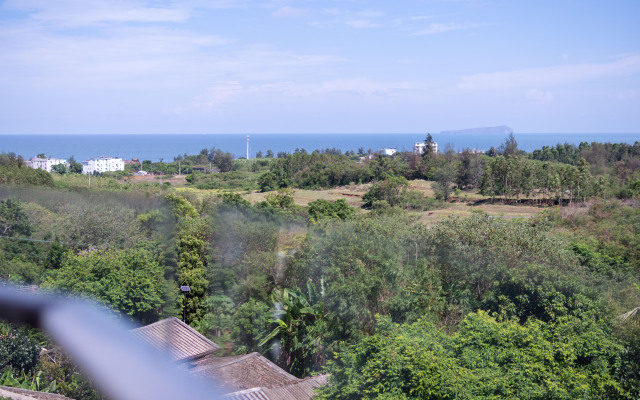 Weizhou Island Xitang Art Hotel