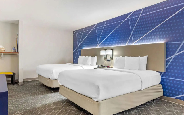 Comfort Suites Whitsett - Greensboro East