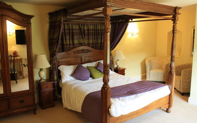 Batch Country House