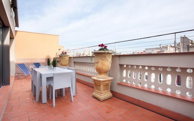 GAUDIR LUXURY · Luxury Apt with Terrace near Pg Gracia