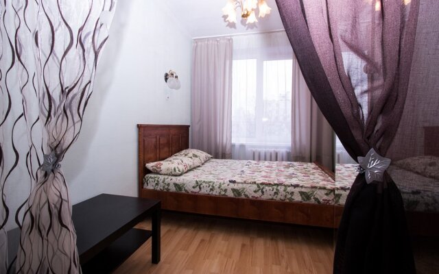 ApartLux Novolesnaya Living Quarters