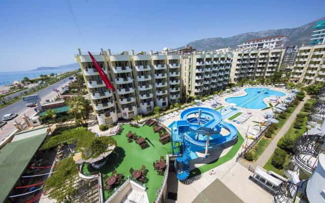 May Garden Club Hotel