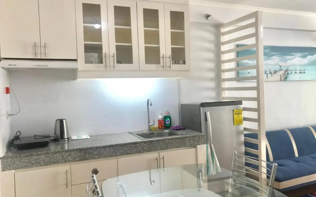 Fully Furnished 1BR Condo Unit