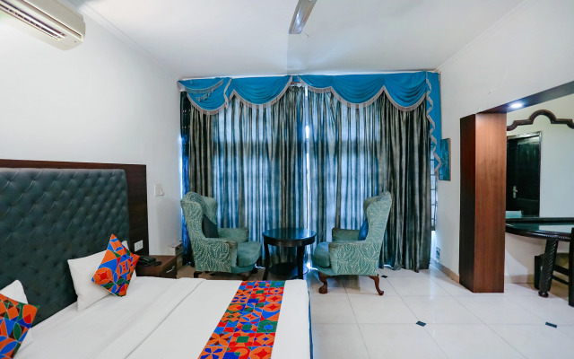 FabExpress Lloyd House