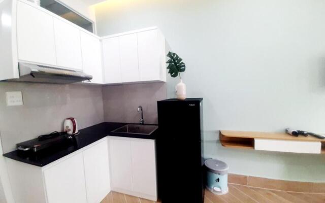 MIDMOST C22 Apartment