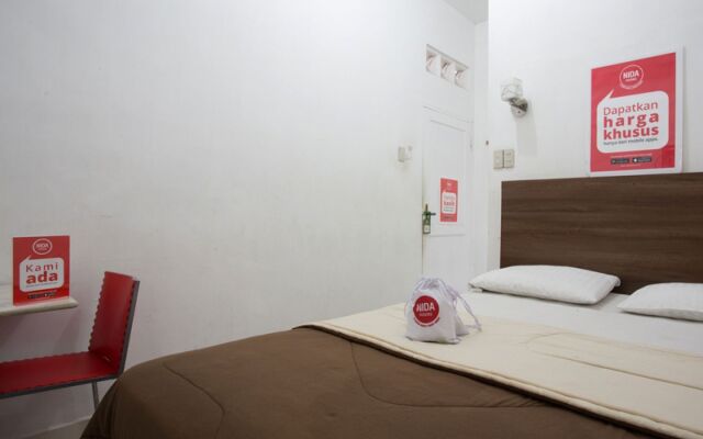 Nida Rooms Bali Bakungsari Kemboja at Hotel the Flora Kuta Bali