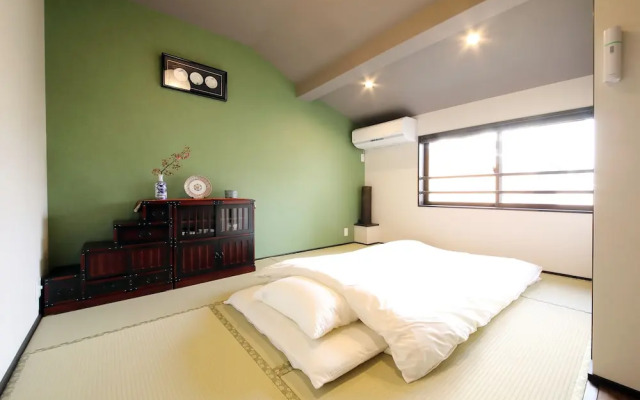 Guest House Nishijin Yui