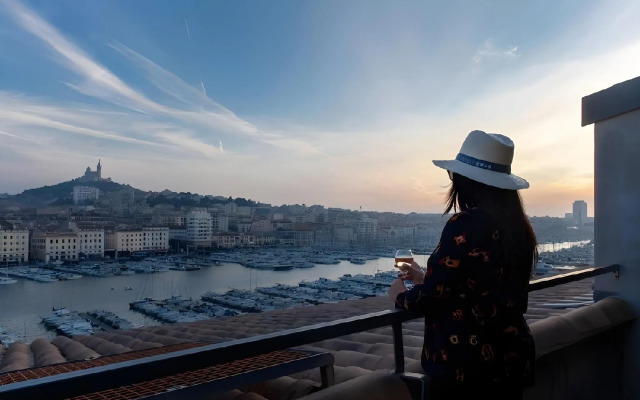 Hôtel la Résidence du Vieux Port