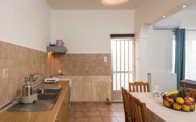 Athina's House