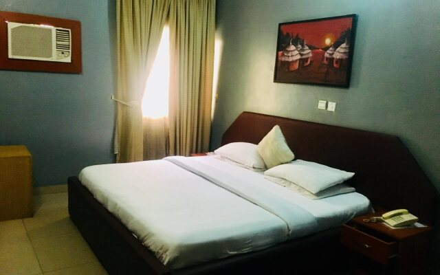 Duoban Hotel & Suite