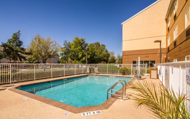 Fairfield Inn & Suites Jacksonville Airport