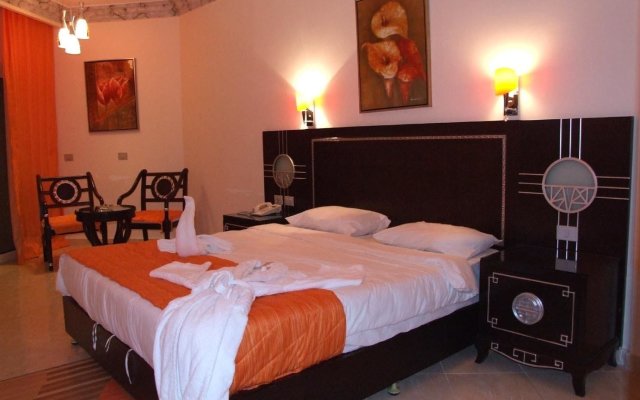 Sphinx Aqua Park Beach Resort