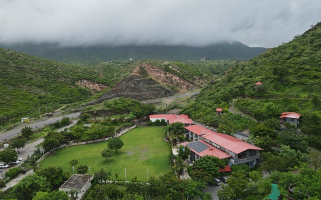 The Divine Hills Resort Udaipur