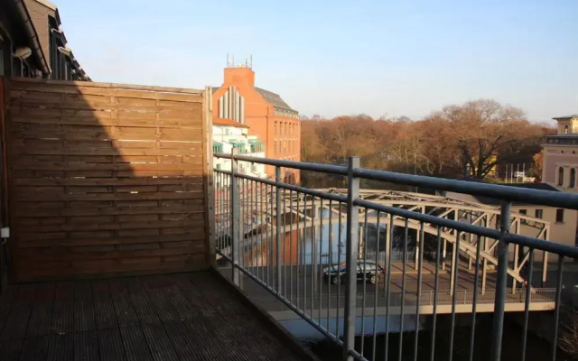 Apartment am Fluss/Park