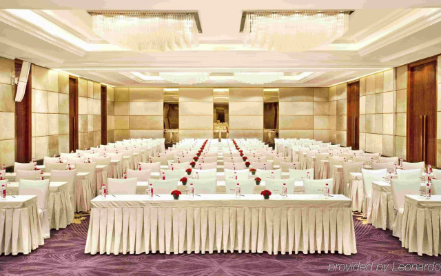 Holiday Inn New Delhi Mayur Vihar Noida by IHG