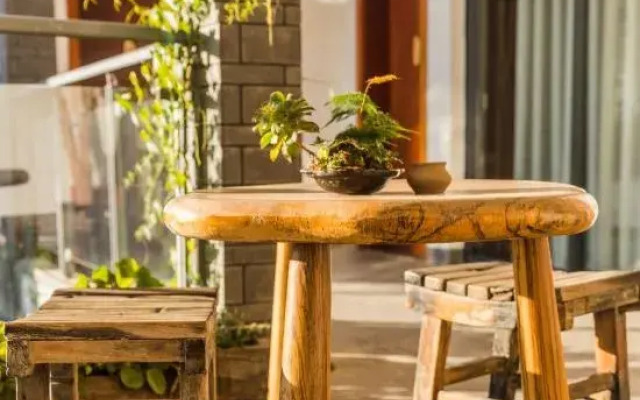 Longkan Yunding Courtyard Hotel