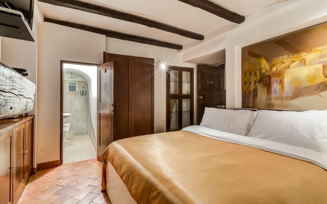 Luxury Navona