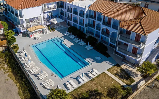 Eleana Hotel