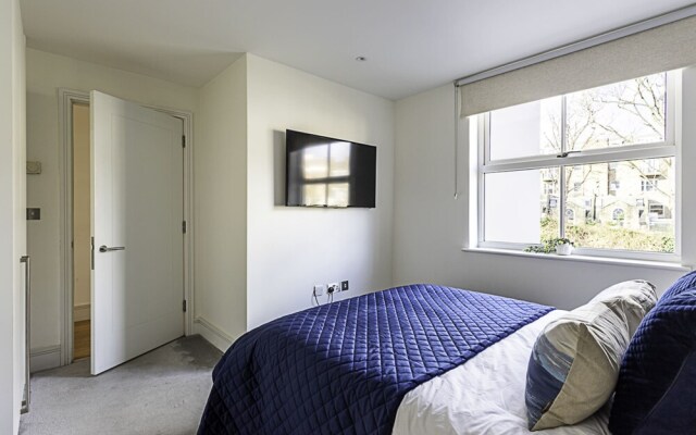 Tranquil Belsize Park Haven With Stunning Views