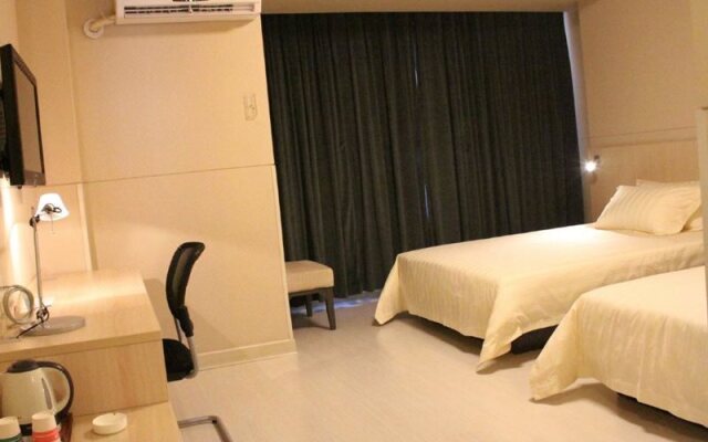 Jinjiang Inn Longyan Wanda Plaza Branch