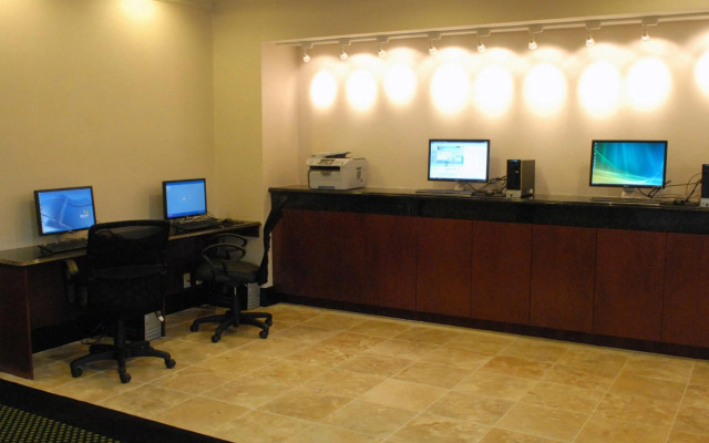 Crowne Plaza Boston - Woburn by IHG