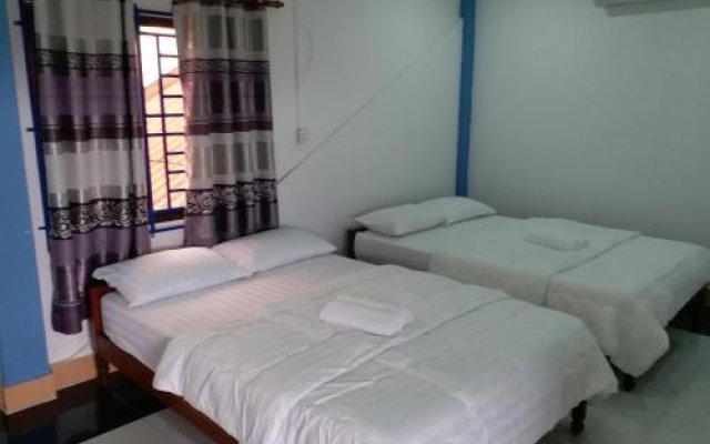 Silver Dolphin Guesthouse