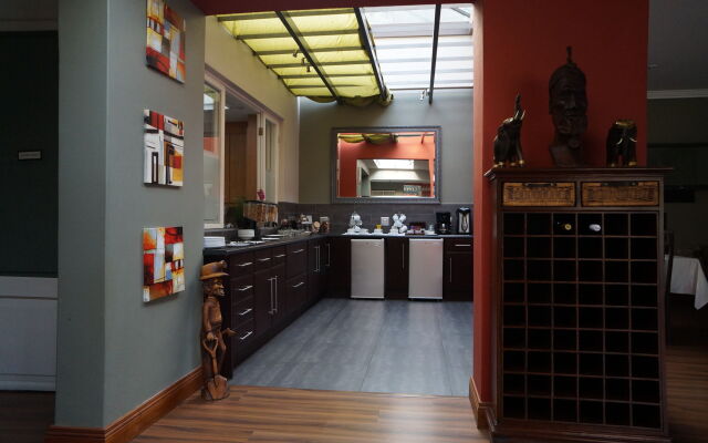 314 on Clark Guest House