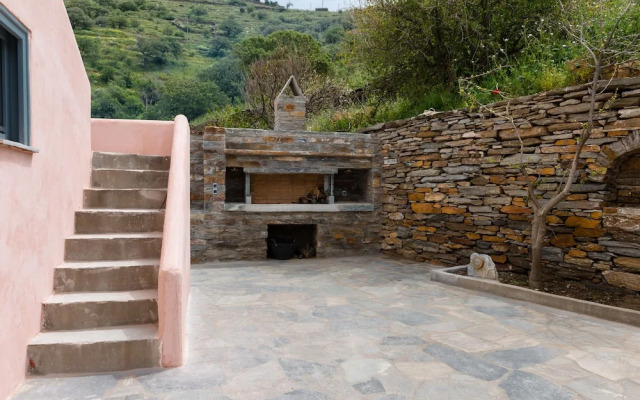 Iris Villa