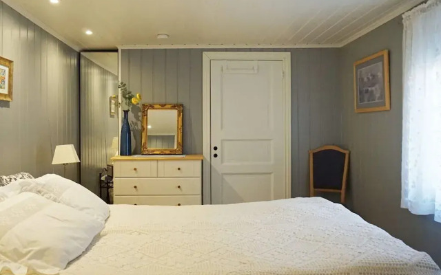 8 Person Holiday Home in Brastad