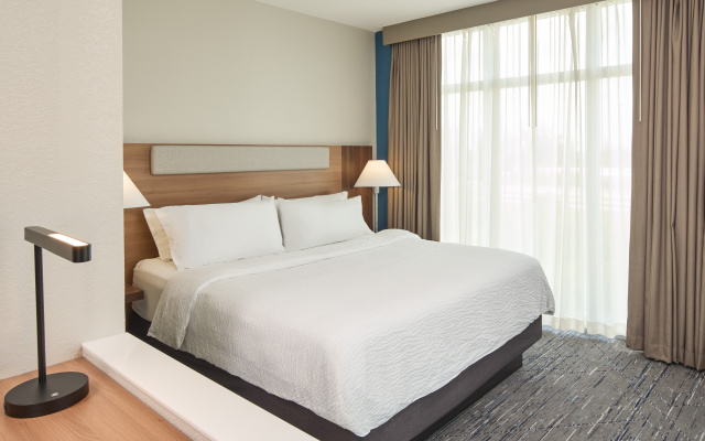 Holiday Inn Express Miami Airport Blue Lagoon Area by IHG