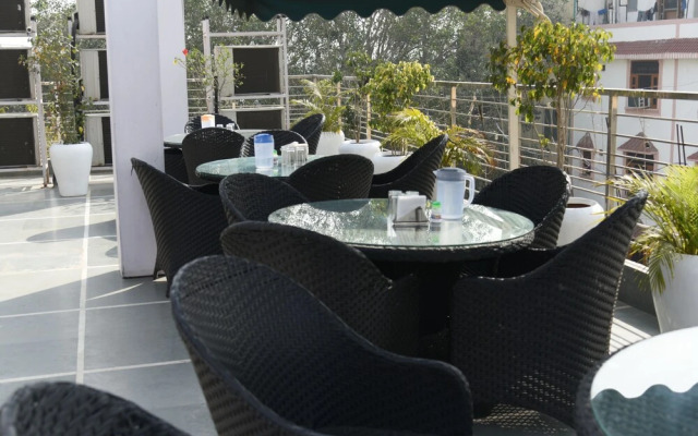 Hotel Shanti Plaza
