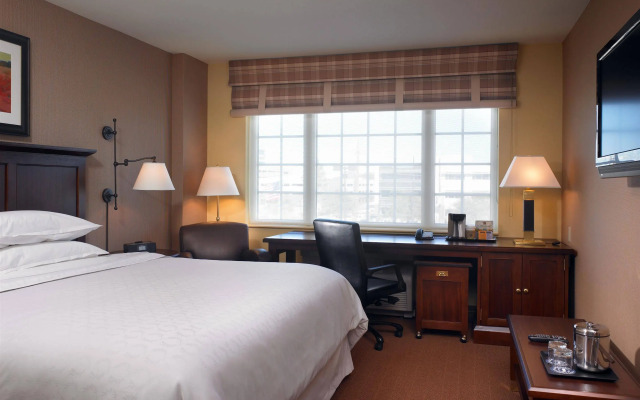Four Points by Sheraton Houston West