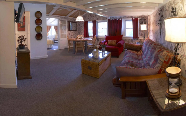Lamb and Lion Inn