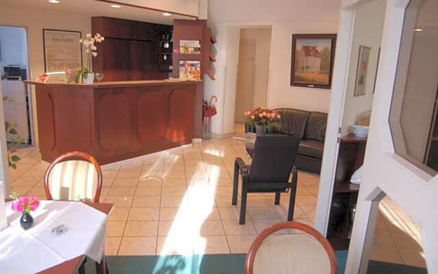 Astoria Hotel