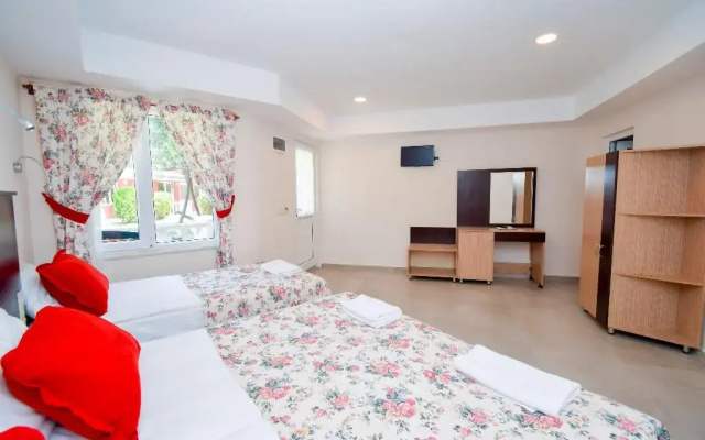 Side Altinkum Bungalow Hotel