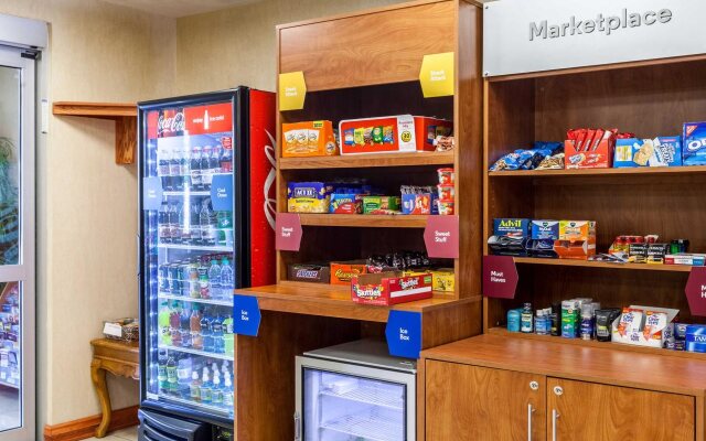 Comfort Inn & Suites Near Medical Center
